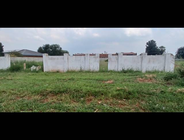 573M² VACANT LAND FOR SALE IN HENLEY ON KLIP